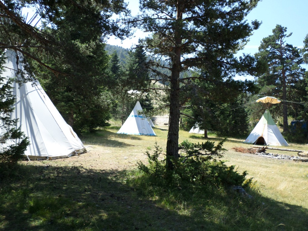 Les tipis poussent bien à la Moulière